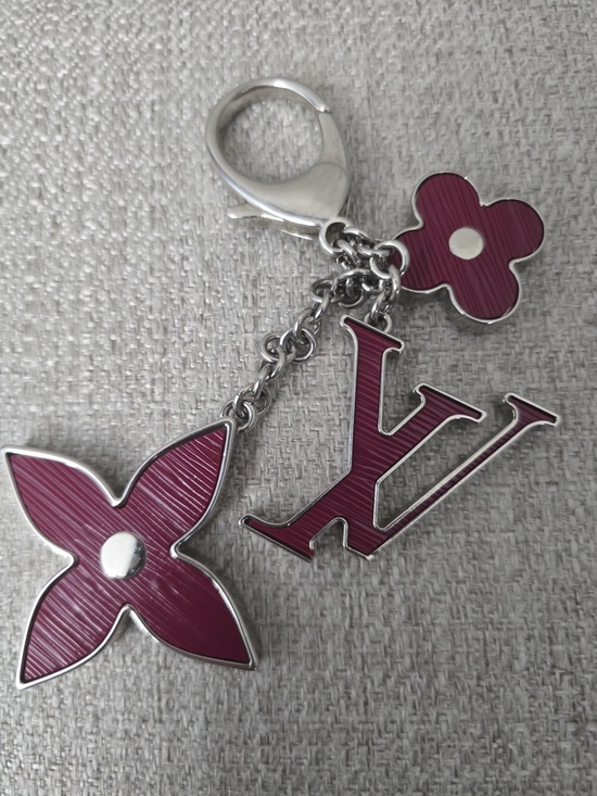 Louis Vuitton Accessories - Louis Vuitton Fleur d'Epi Bag Charm & Key Holder